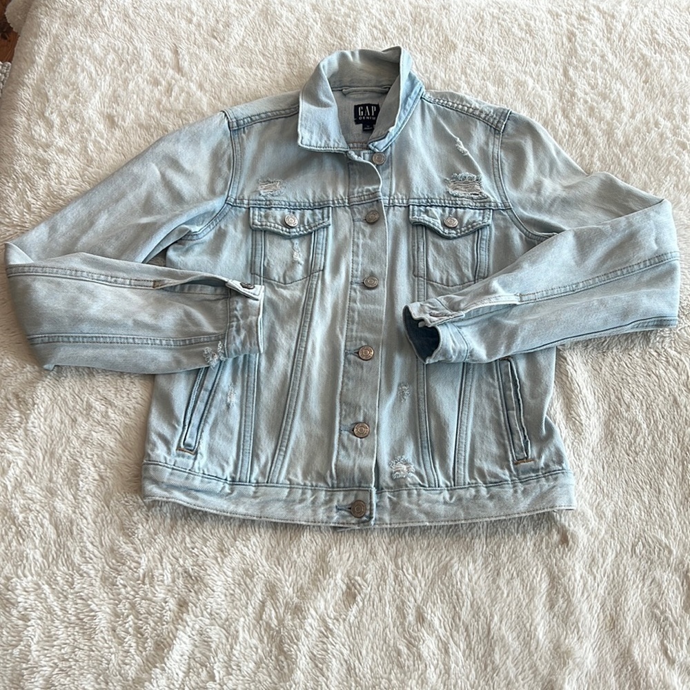 Gap Icon Light Wash Distressed Denim Jacket XS
